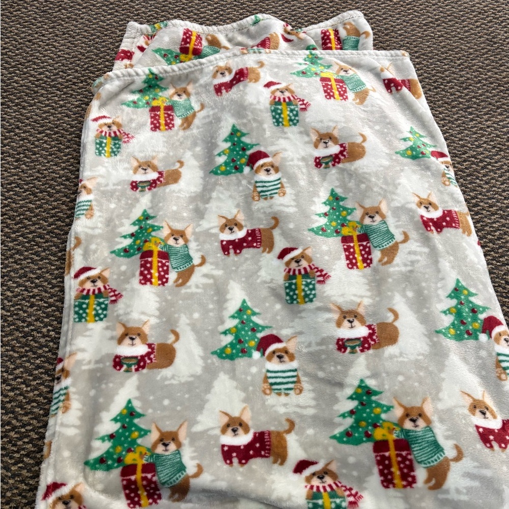 Cozy Kids Holiday Dog Print Pajama Blanket - White & Green